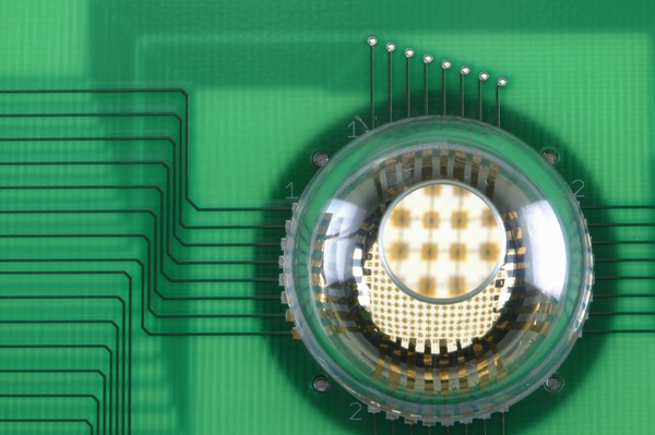 New Camera Tech Uses Pixels Connected By Wires Rather Than A Microchip ...