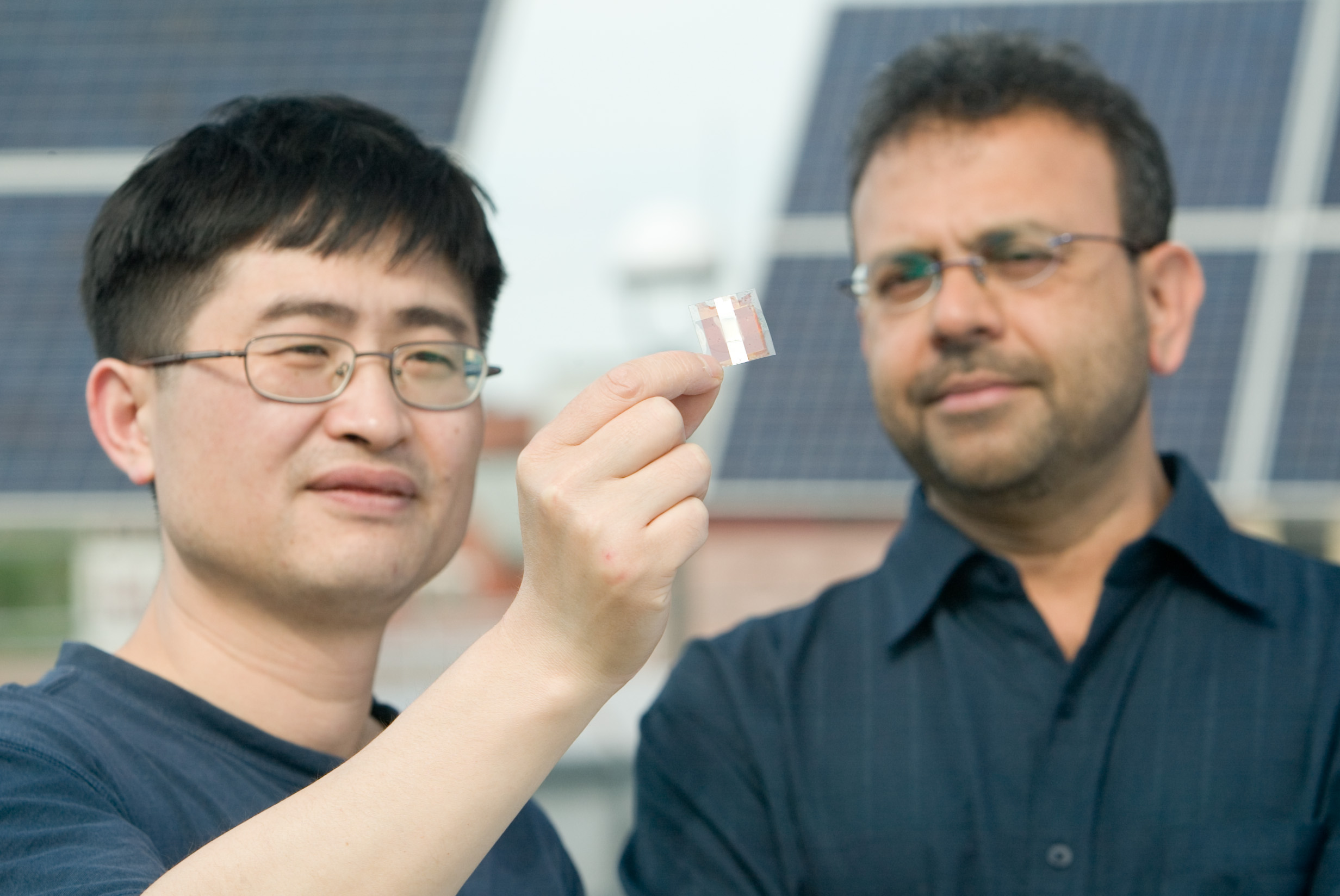 Inkjet-printable Solar Panels... Really!