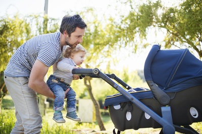 Half Face Daddy Shaming But It Gets A Lot Less Attention Than Mommy Shaming: Happy Father's Day