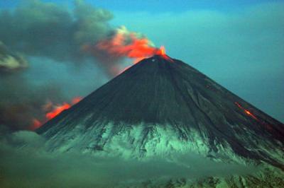 Klyuchevskoy volcano on May 31, 2007. Photo by Yu Demyanchuk Klyuchevskoy volcano on May 31, 2007. Photo by Yu Demyanchuk