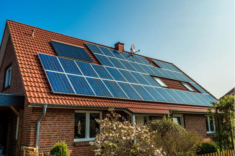 How Does Solar Power Work?