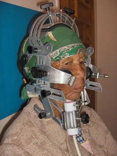 click language Ouma Hannie Koerant speaker of Niuu click language Ouma Hannie Koerant speaker of Niuu